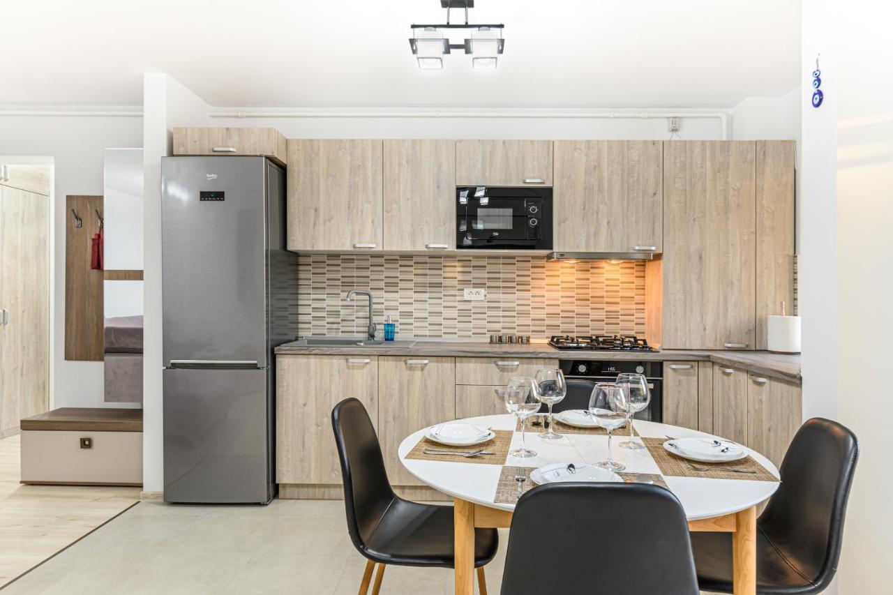 Cozy Apartment With View Brasov Sign Екстериор снимка