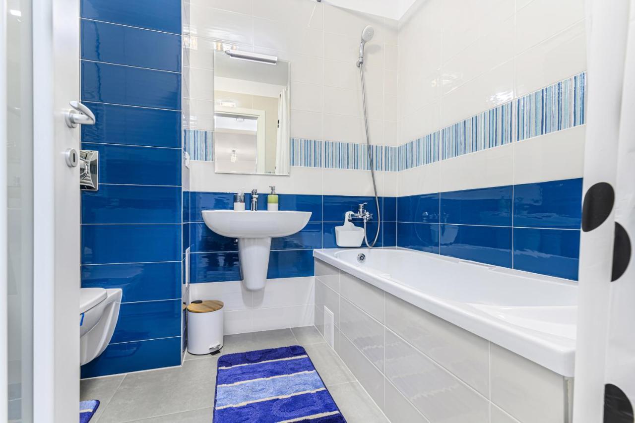 Cozy Apartment With View Brasov Sign Екстериор снимка