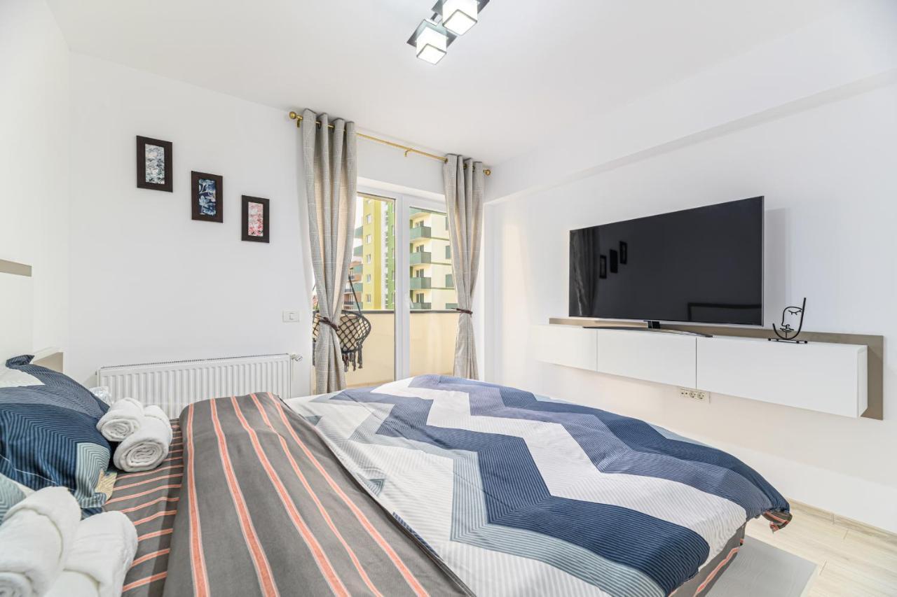 Cozy Apartment With View Brasov Sign Екстериор снимка